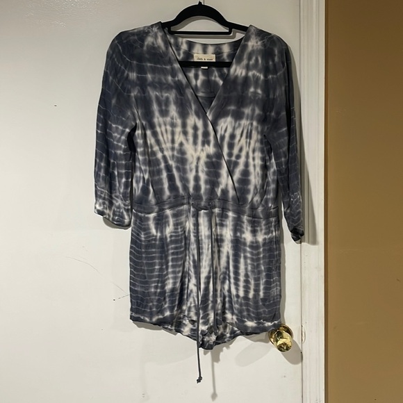 Cloth & Stone Romper Women's V Neck 3/4 Sleeve Small - Picture 1 of 9